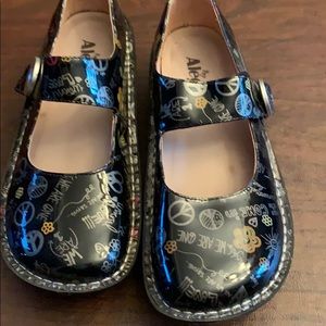 Algeria by PG lite shoes black  peace love size 39
